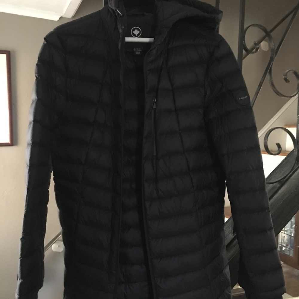 Women's Black Puffer Jacket
